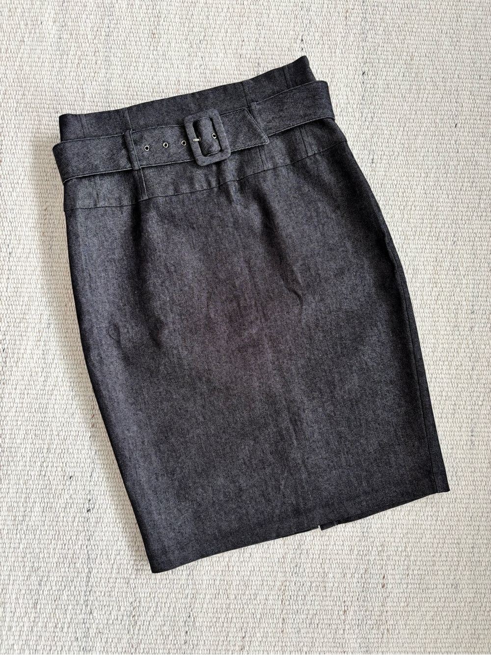| Ricki's | Charcoal Gray Belted Pencil Skirt Women’s size 6